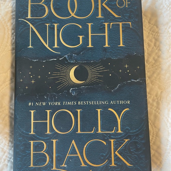 Book of night by Holly Black - Picture 1 of 2